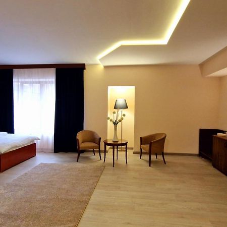 Ararat Hotel 예레반 외부 사진