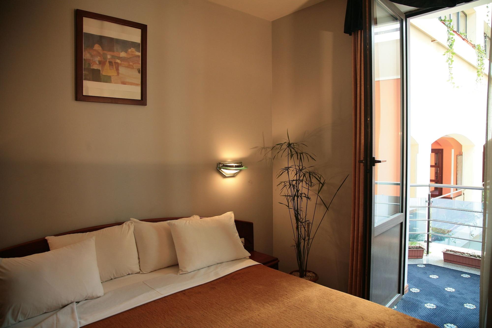 Ararat Hotel 예레반 외부 사진