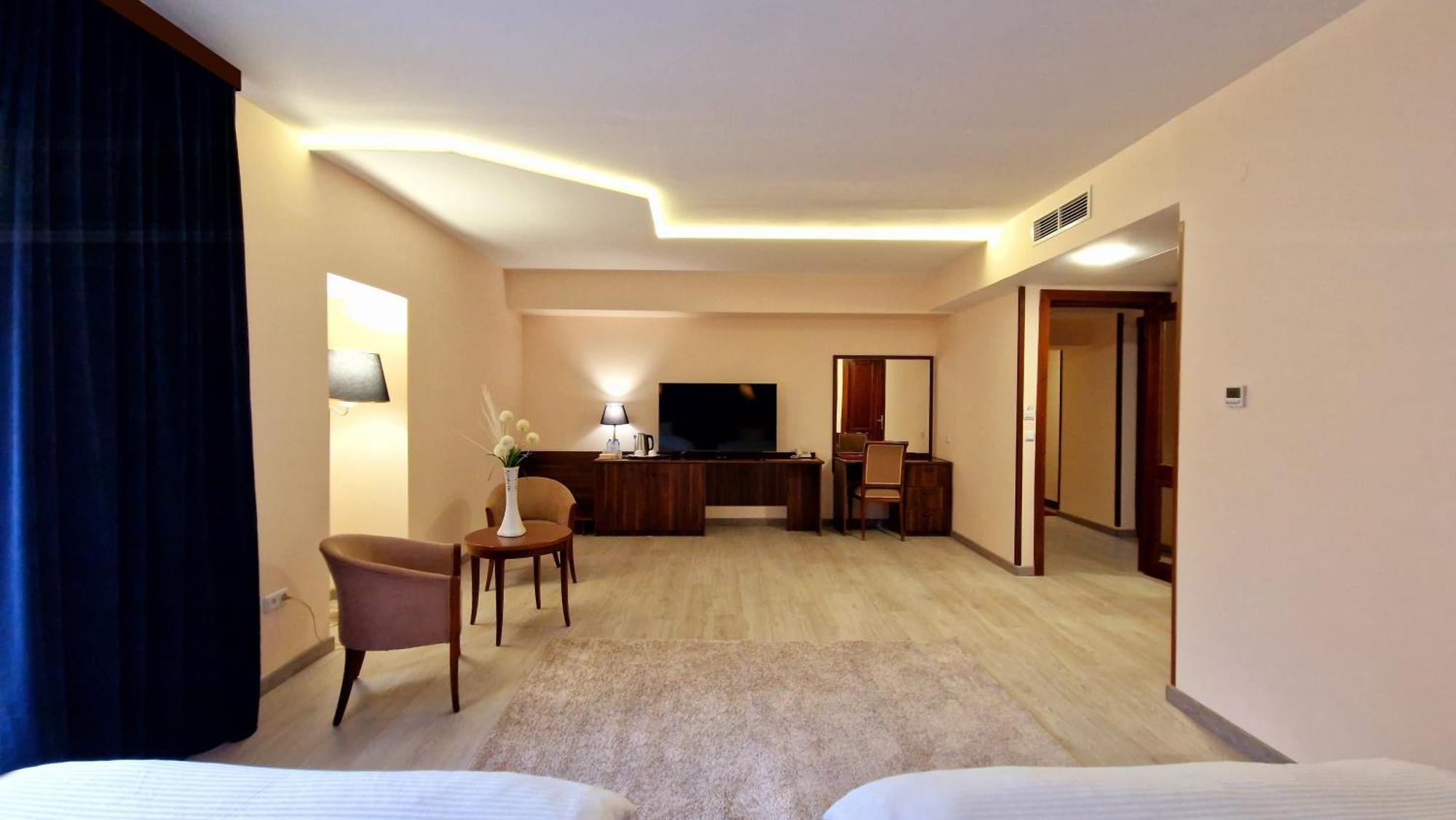 Ararat Hotel 예레반 외부 사진