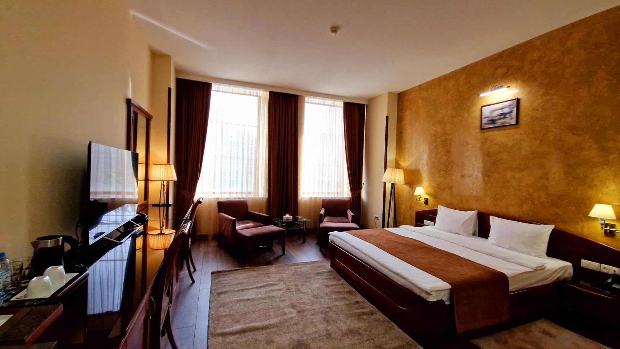Ararat Hotel 예레반 외부 사진