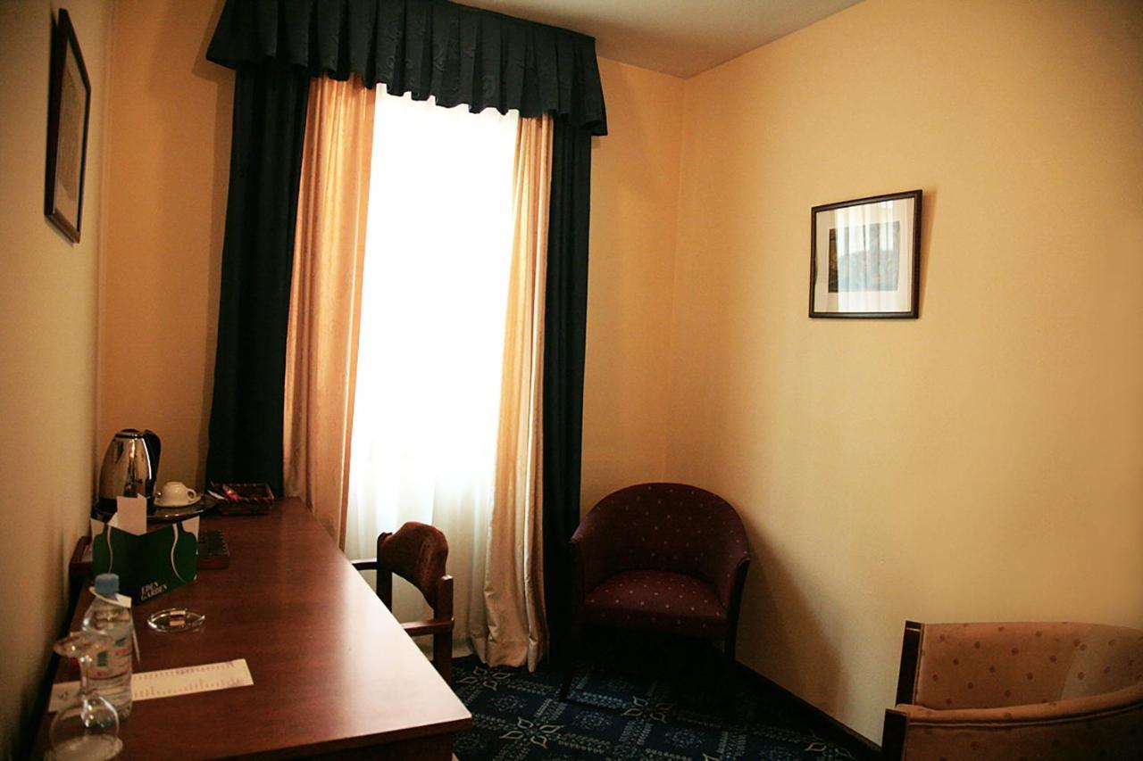 Ararat Hotel 예레반 외부 사진